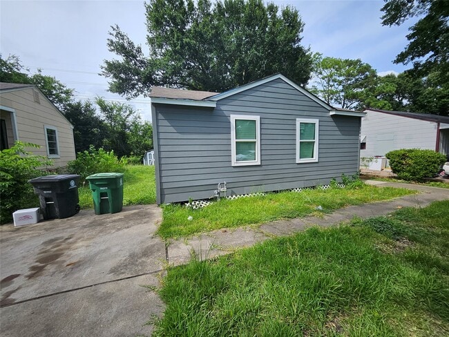 Building Photo - 3409 Nathaniel Brown St