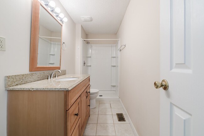Building Photo - Spacious 3 bedroom home in desirable SW Durham! Super dog friendly with large fenced yard!
