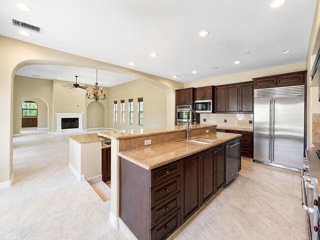 Building Photo - 3035 Arroyo Seco
