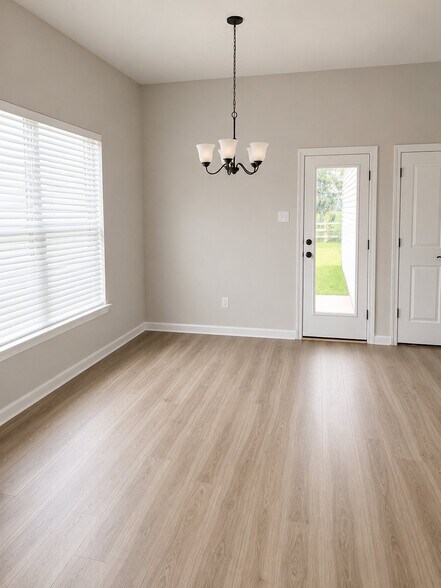 Building Photo - 41448 Cozy Wy