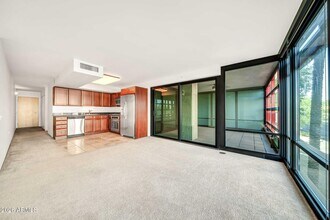 Building Photo - 4808 N 24th St