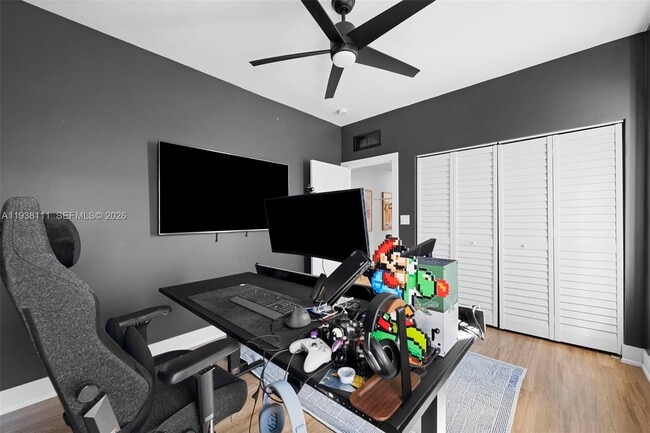 Building Photo - 821 SW 14th St