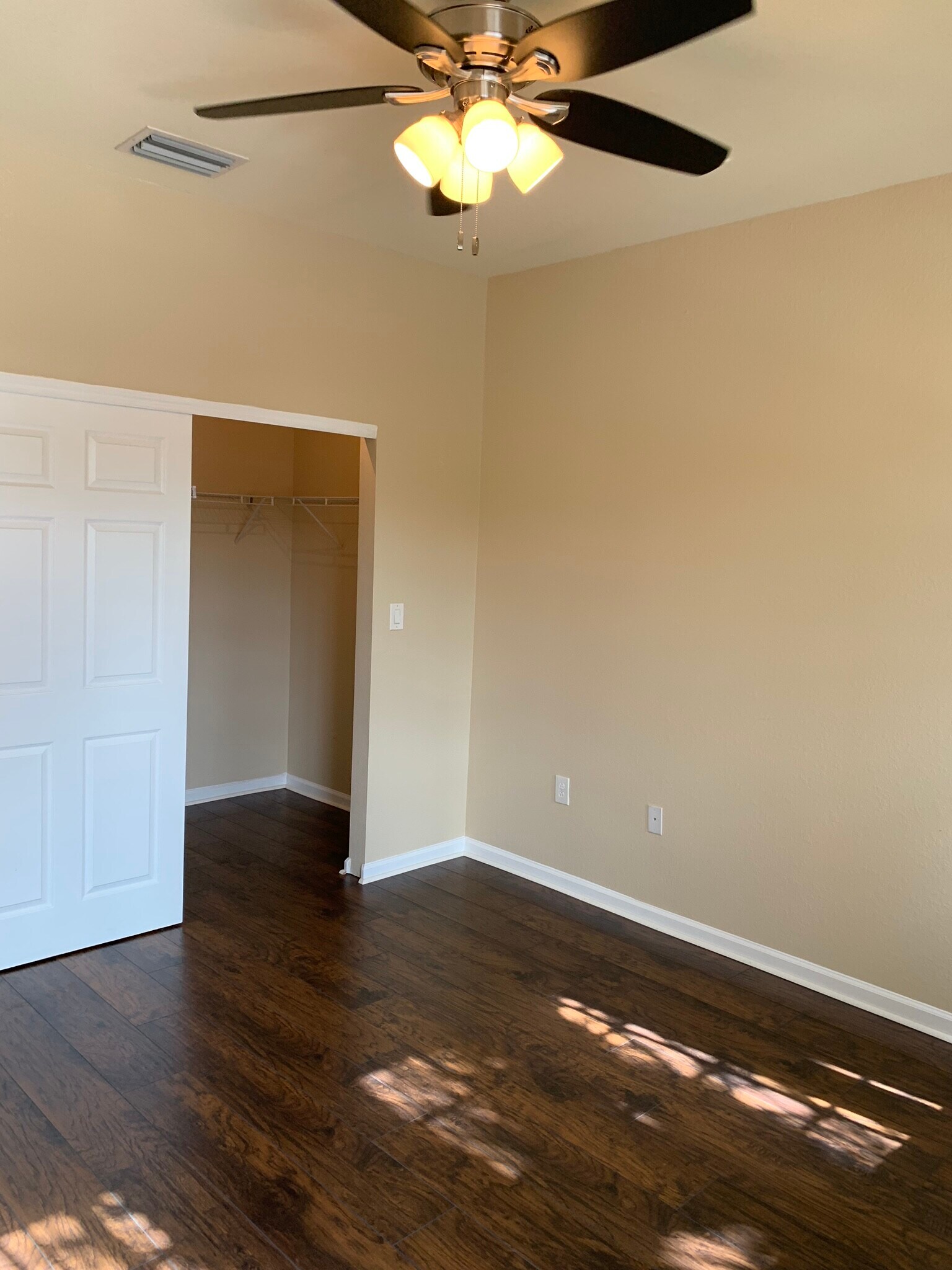 Building Photo - 3236 NW 31st Ter