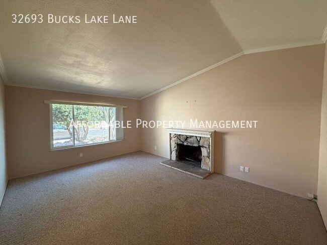Building Photo - 32693 Bucks Lake Ln