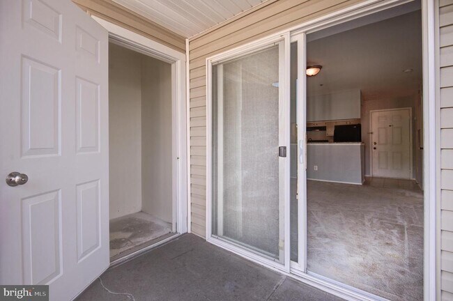 Building Photo - 3313 Wyndham Cir