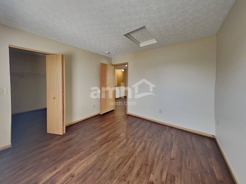 Building Photo - 7507 Canal Highlands Blvd