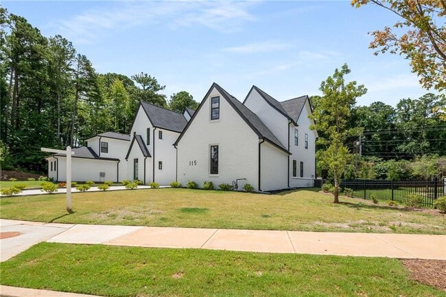 Building Photo - 115 Thome Dr