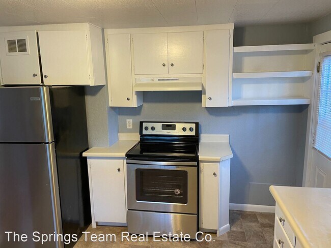 Building Photo - 2 br, 1 bath House - 546 1/2 St. Vrain Street