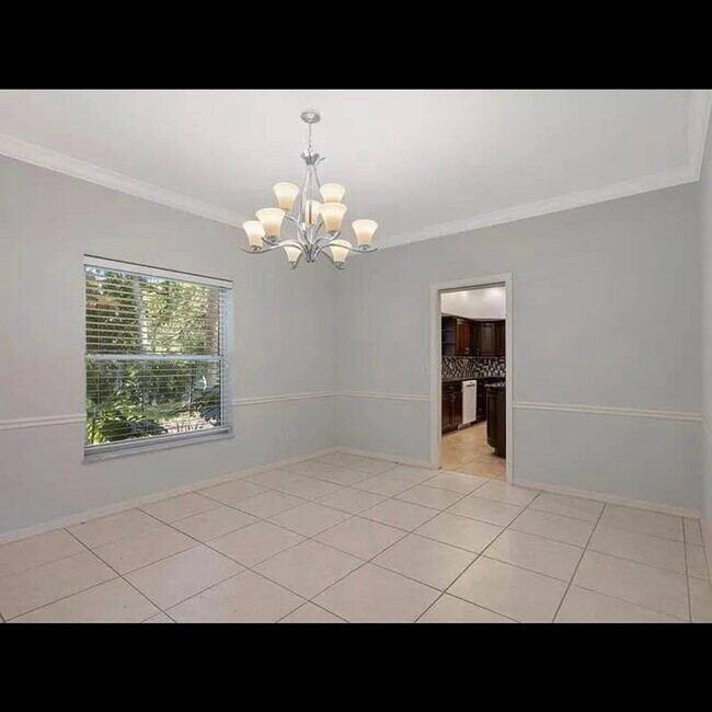 Building Photo - 960 48th Ave