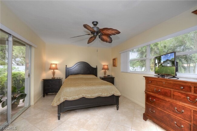 Building Photo - 5652 Eichen Cir