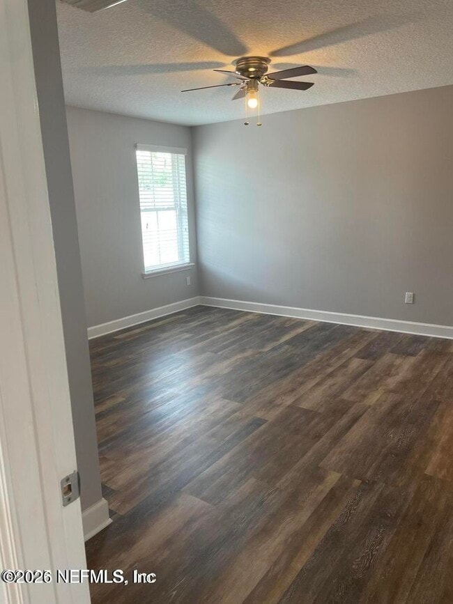 Building Photo - 142 Jackrabbit Trl