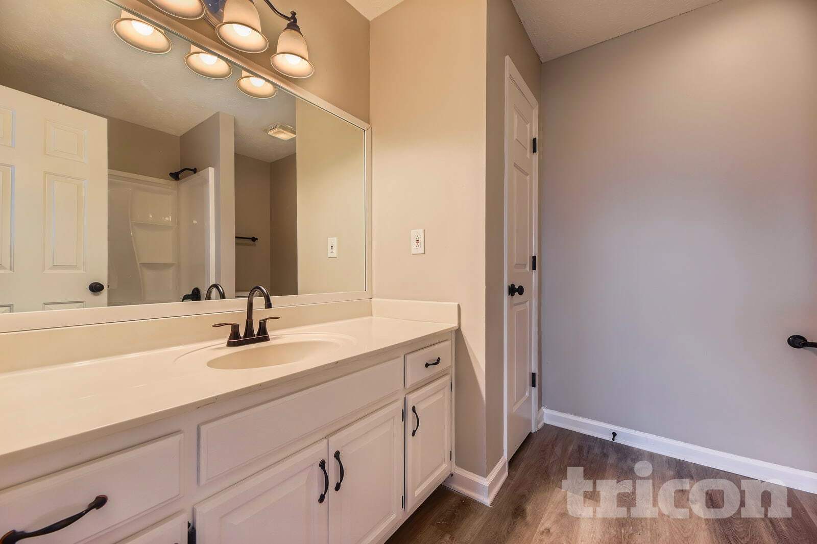 Building Photo - 206 Bettis Rd