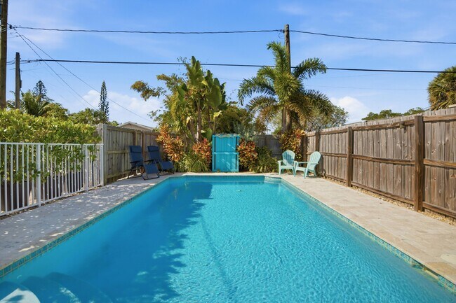 Building Photo - 525 N L St