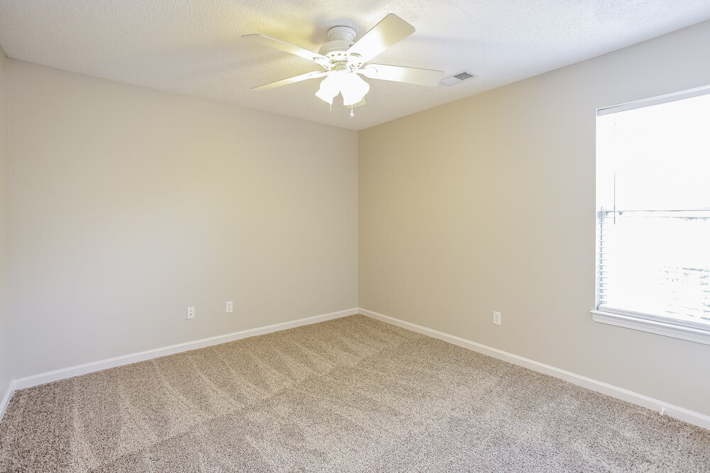 Building Photo - 6399 Sandbourne W