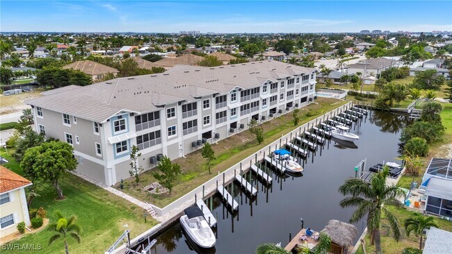 Building Photo - 5126 Coronado Pkwy