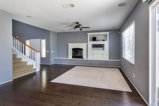 Building Photo - 28031 Alta Vista Ave