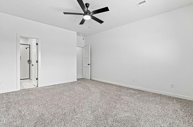 Building Photo - 13909 Paseo Perlas Dr