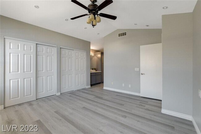 Building Photo - 1705 Navajo Lake Way