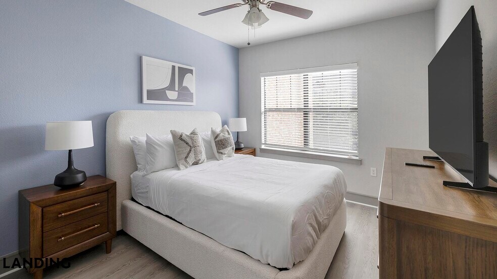 Building Photo - 4689 Mustang Pkwy