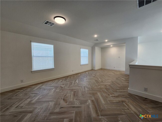 Building Photo - 1047 Lime Gruene
