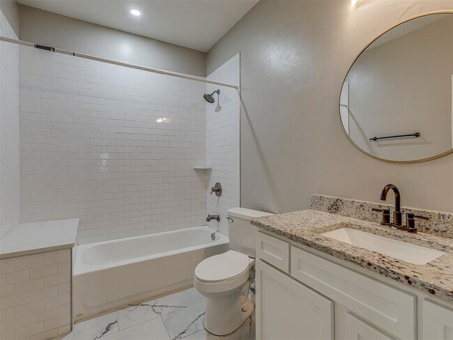 Building Photo - 1136 NW 99th St