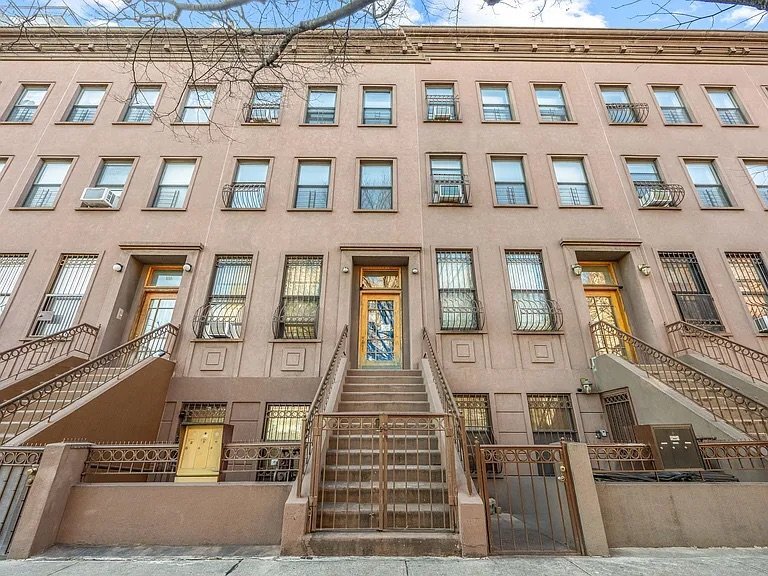 Building Photo - 190 W 134th St