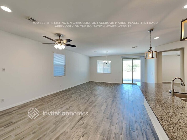 Building Photo - 2210 W Emrie Ave