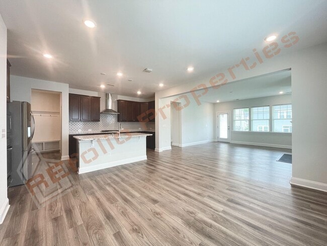 Building Photo - 213 Ivy Arbor Way