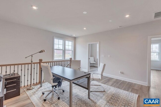 Building Photo - 108 Ridgeline Dr