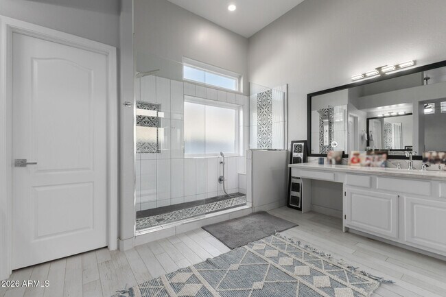 Building Photo - 9690 N 118th Pl