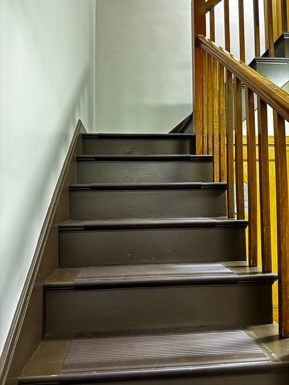 Building Photo - 79 Sutherland Rd