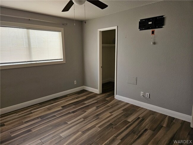 Building Photo - 1201 Puerta Vista