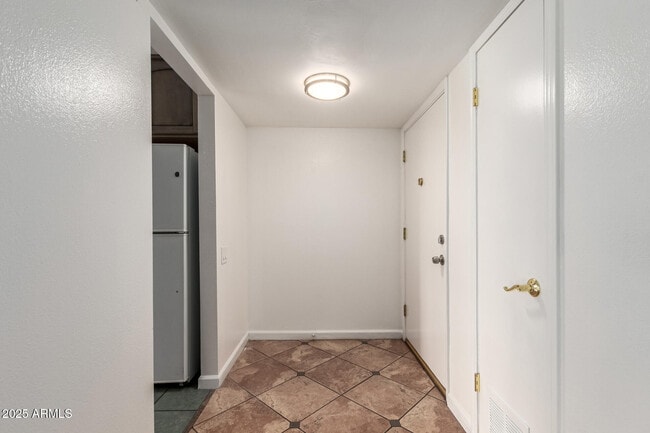 Building Photo - 6767 N 7th St