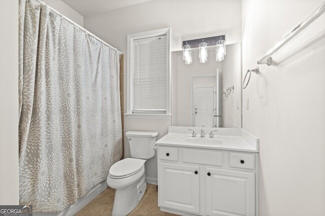 Building Photo - 4637 Wehunt Commons Dr