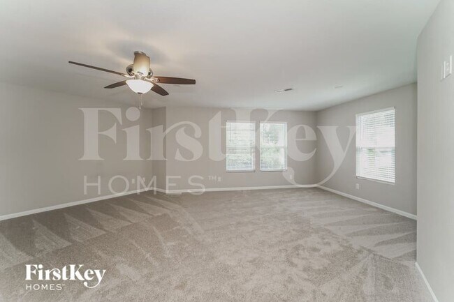 Building Photo - 1431 Waterlily Lane