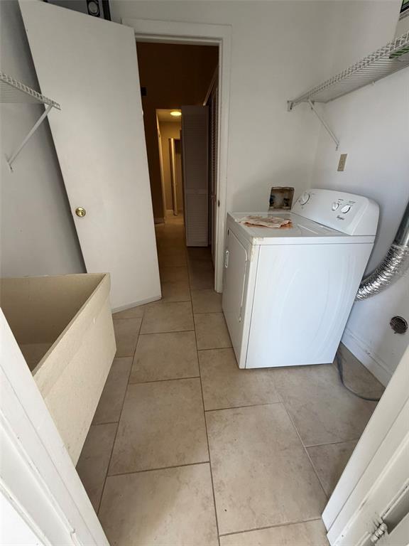 Building Photo - 1120 Monroe Ave