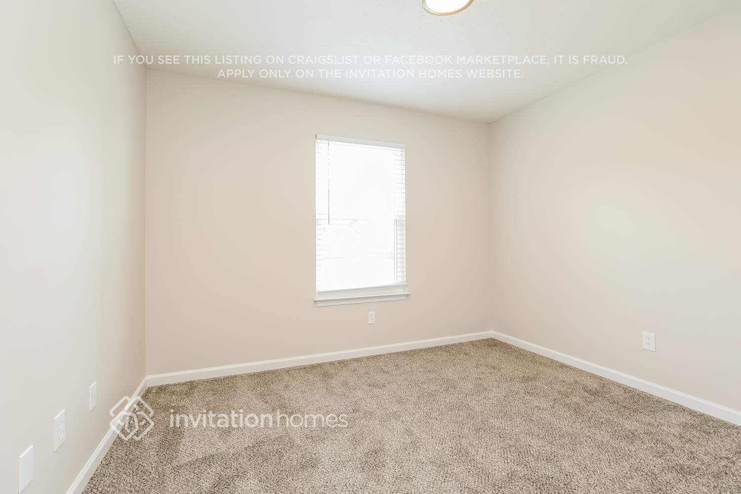 Building Photo - 2108 Long Meadow Dr