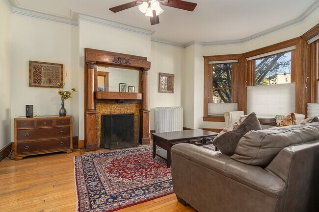 Building Photo - 2633 Adams Mill Rd NW