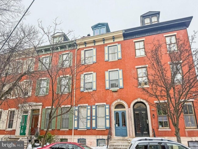 Building Photo - 1703 Wallace St