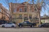 Building Photo - Adorable Studio in 1909 Building! Heart of Capitol Hill