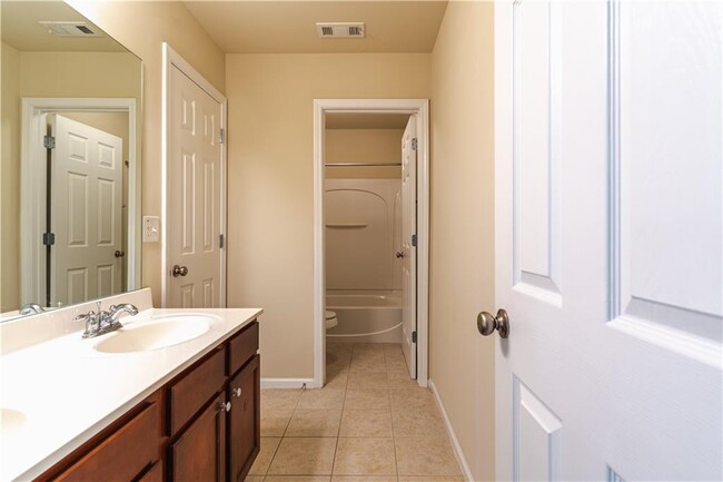 Building Photo - 3498 Olivia Ridge Ct