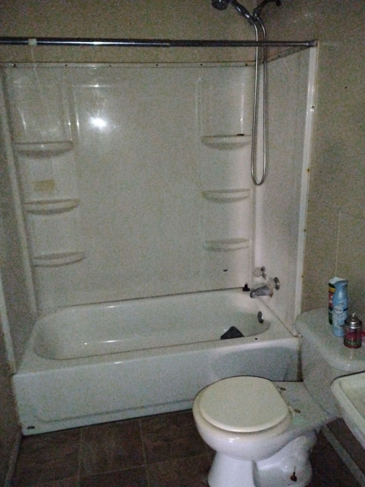 Building Photo - 524 E Kingston St