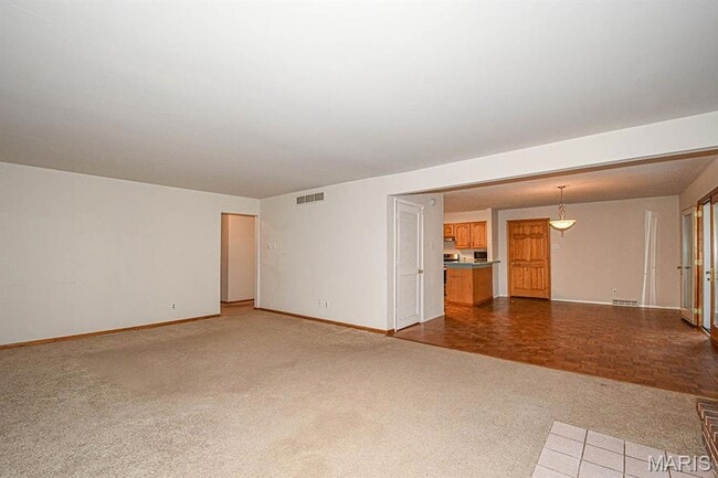 Building Photo - 925 Moreland Ave