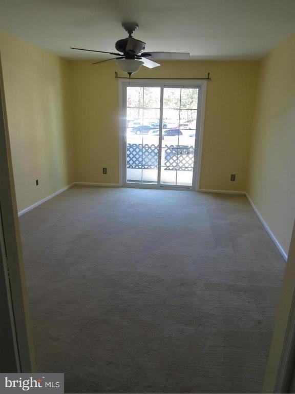 Building Photo - 12926 Grays Pointe Rd