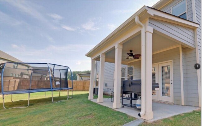 Building Photo - 2398 Beauchamp Ct