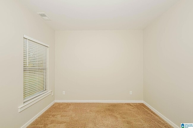 Building Photo - 449 Troubadour Ln