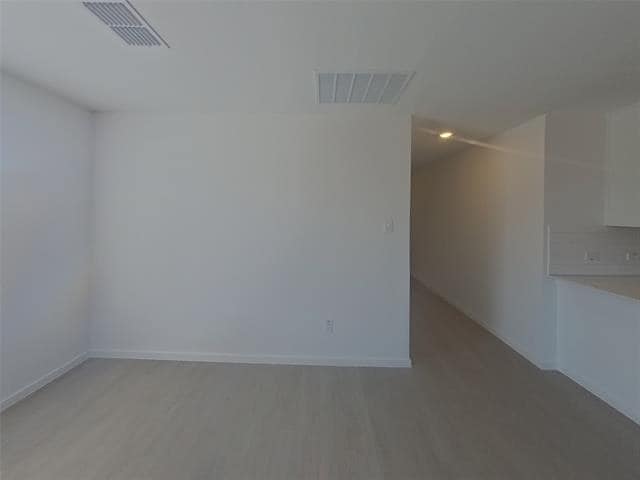 Building Photo - 15200 Dancehall Dr