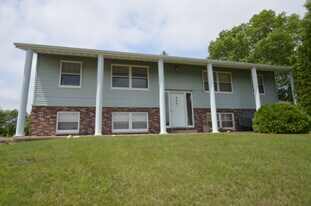 Building Photo - 929 East Ave N