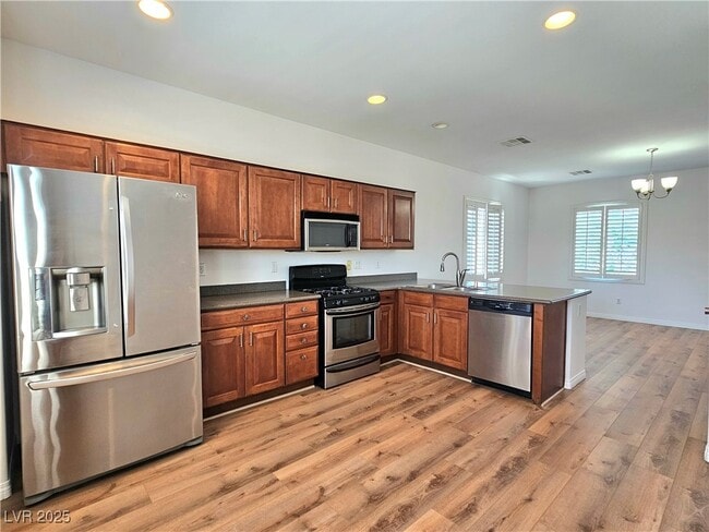 Building Photo - 10436 Masons Creek St