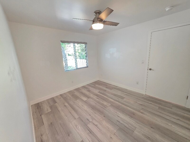 Building Photo - 308 E Elmwood Ave